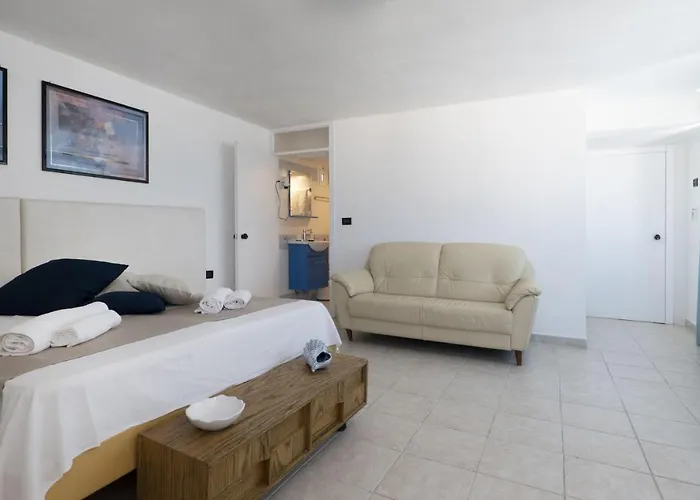 Apulia Ugento Cala Blu Ξενοδοχείο *