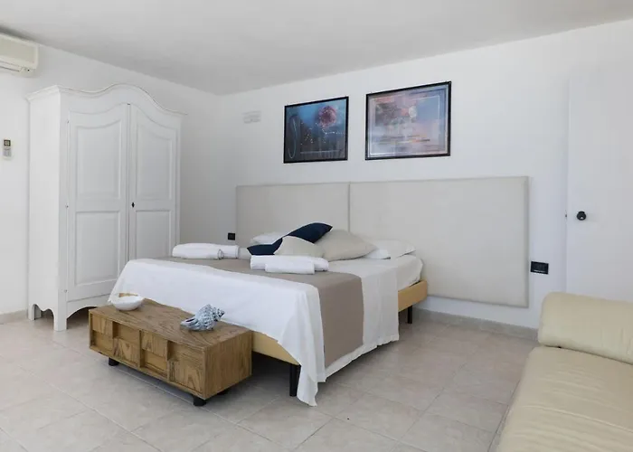 Apulia Ugento Cala Blu *